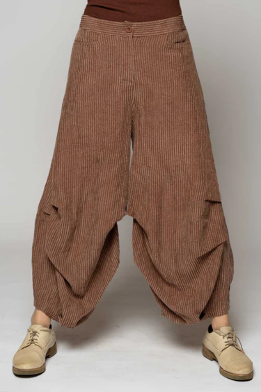 Dogstar : Ember Tuck Pants - Walnut