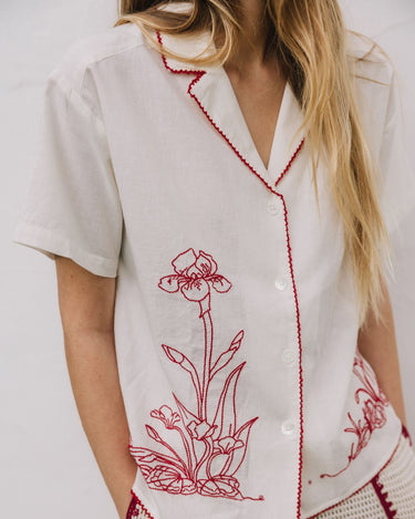 Indi & Cold : Imbroidered Iris Shirt - Cream