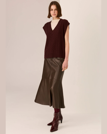 POL : Loren Cable Vest - Merlot