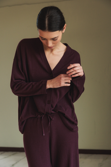 Indi & Cold: Seawool V Neck Jacket - Aubergine