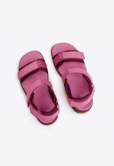 Merry People : Lochie Sandal - Mixed Berry