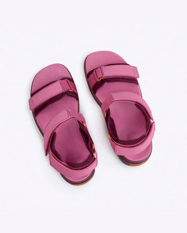 Merry People : Lochie Sandal - Mixed Berry