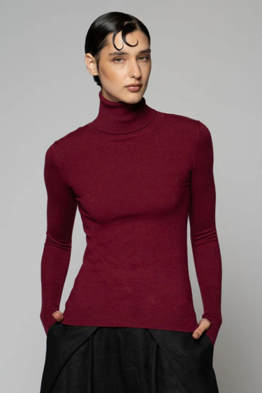 Dogstar : Sayuri High Neck - Pomegranat