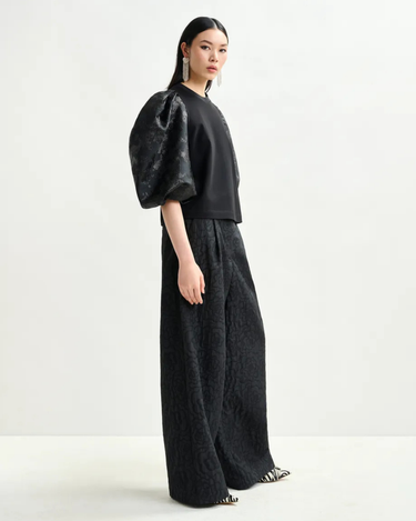 Essential Antwerp : Instore wide leg Pants - Black