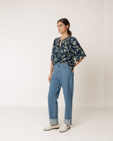 Indi & Cold : Smock Detail Shirt - Navy