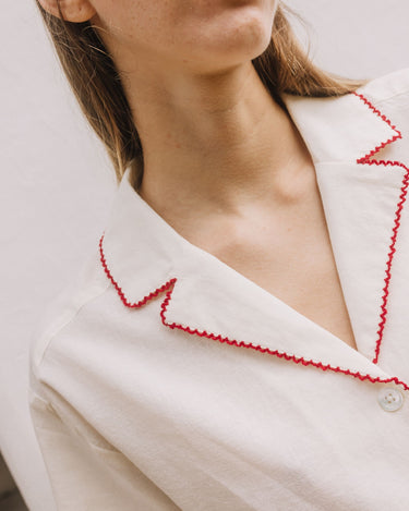 Indi & Cold : Imbroidered Iris Shirt - Cream