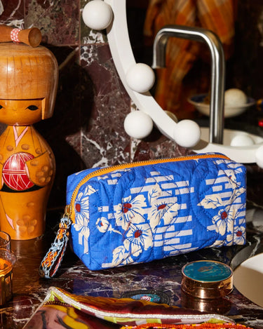 Sage x Clare : Marta Travel Pouch – Ultramarine