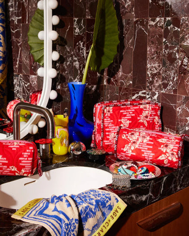 Sage x Clare : Marta Vanity Bag - Vermillon