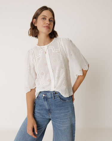 Indi & Cold : Boxy Shirt with Schiffli Embroidery - White