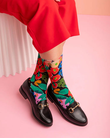 Julie White : Socks - Bush Bloom
