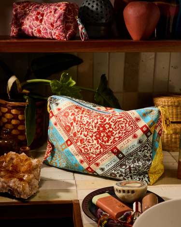 Sage x Clare : Cosmetic Bag - Indiana