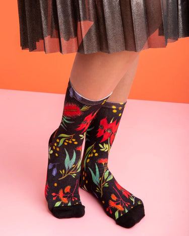 Julie White : Socks - Wild Flowers