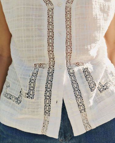 Indi & Cold : Inset Lace Shirt - Ecru