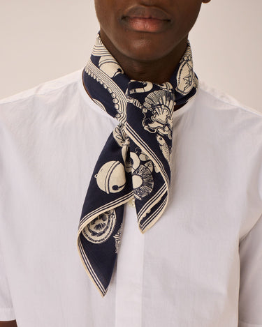Inoui Editions : Square 65 - Octopus Navy (65 x 65 cm)